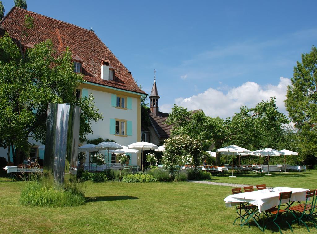 Schloss Ueberstorf - Tafeln, Tagen, Traeumen Ngoại thất bức ảnh